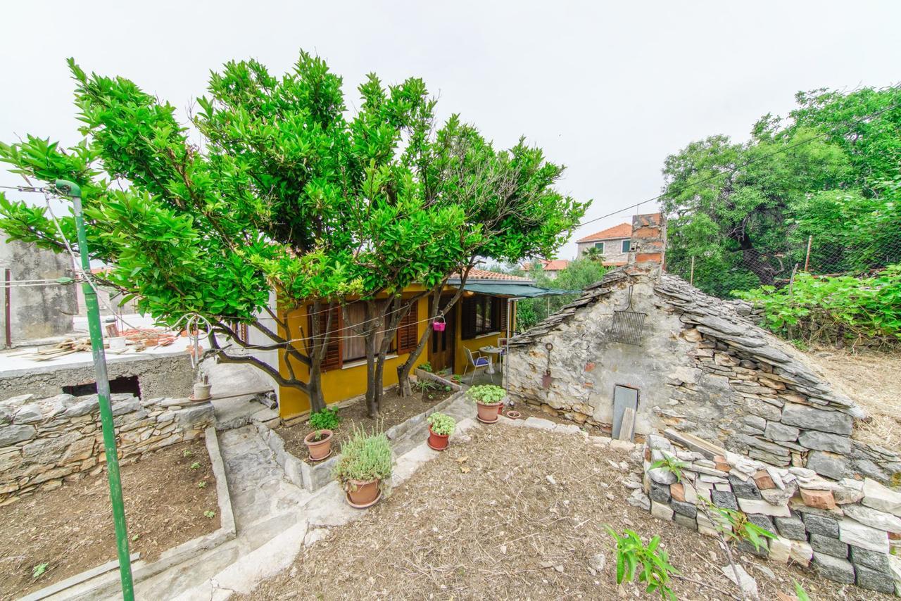 Holiday Home Jere Postira Bagian luar foto